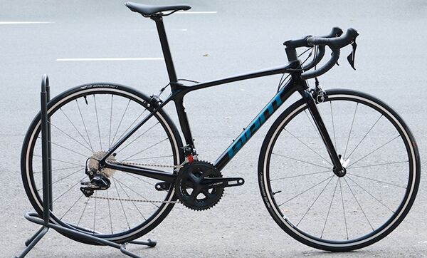 Xe đạp đua Giant TCR ADVANCED 2 PRO COMPACT 2021